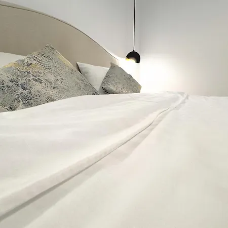 Anastasia Appartement 3*