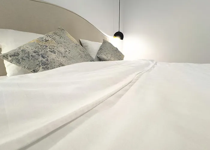 Anastasia アパート 3*